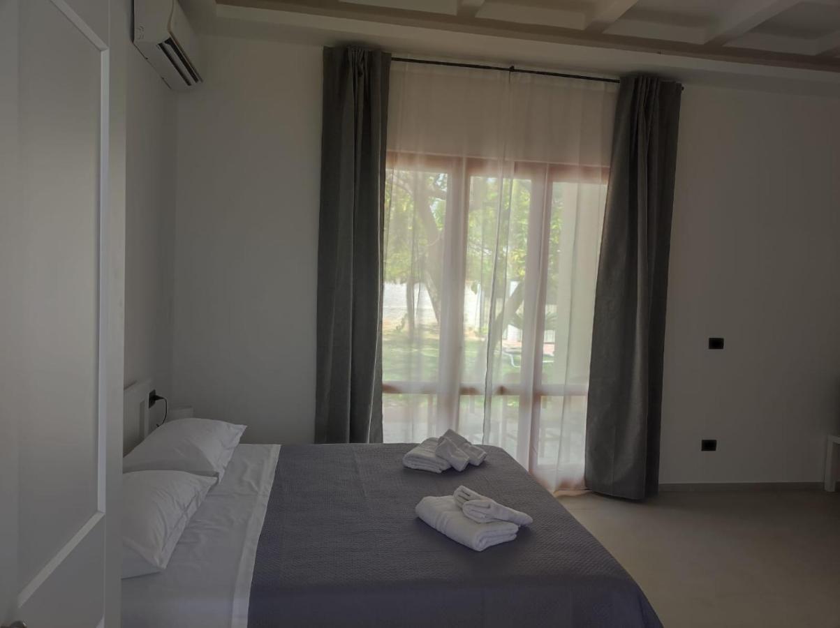Villa Rita Apartament & Rooms Fontane Bianche Exterior foto
