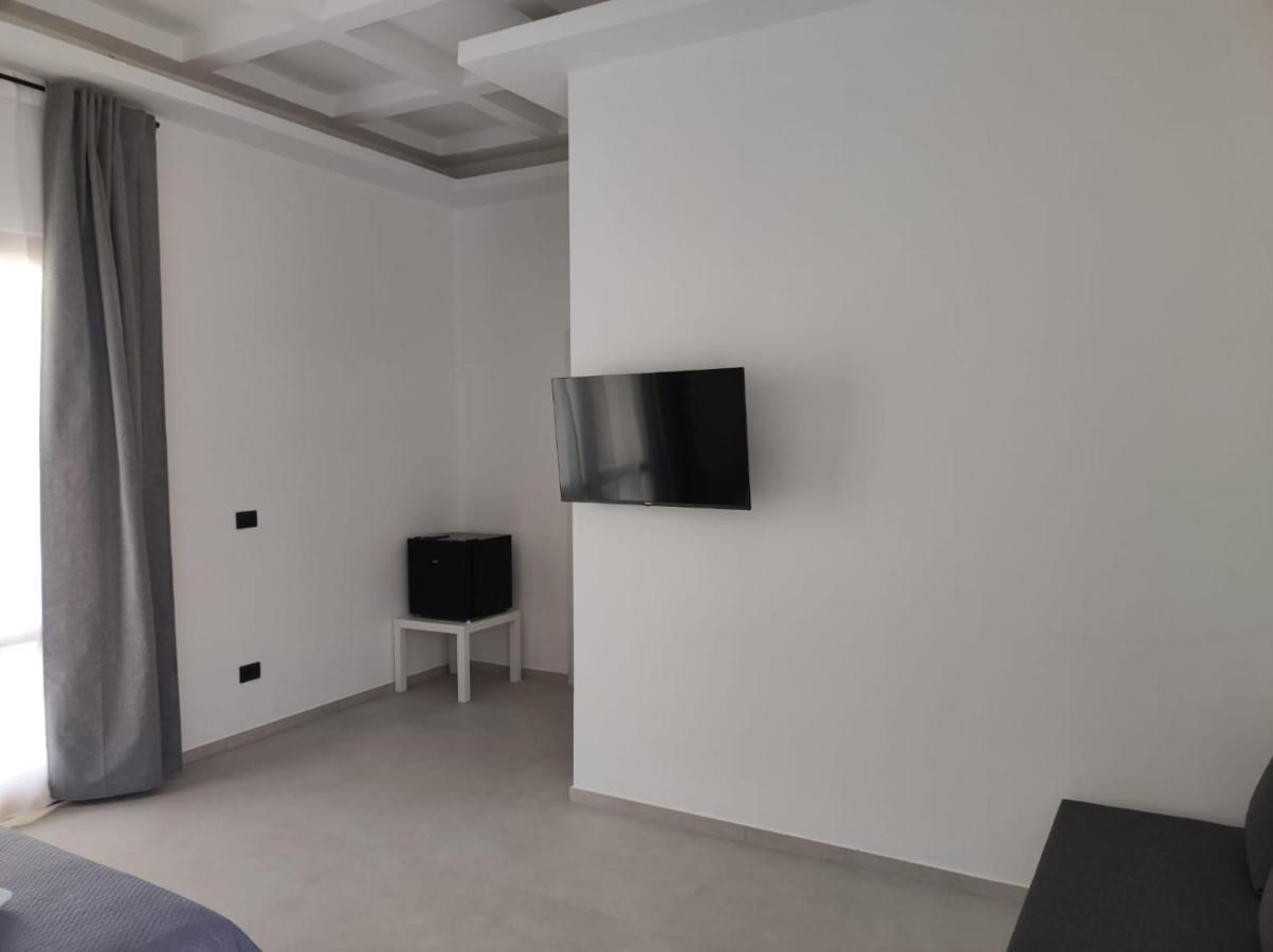 Villa Rita Apartament & Rooms Fontane Bianche Exterior foto
